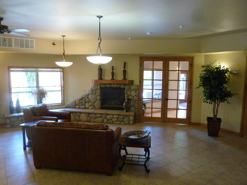 Ruidoso River Resort Condos 外观 照片